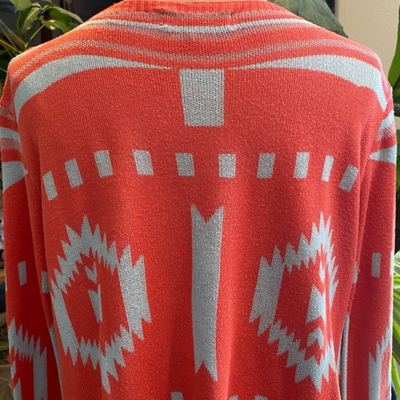 Umgee Tangarine Aztec asymmetric fringe cardigan - Picture 10 of 12